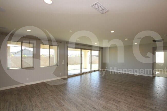 Building Photo - 23157 E Camina Buena Vista