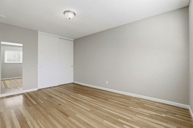 Building Photo - Wow! What a Great Home! Available Now!