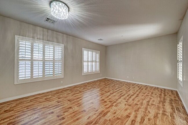 Building Photo - READY TO VIEW NOW! Remodeled-Huge 5 Bedroo...