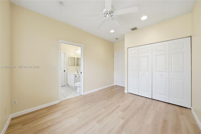 Building Photo - 2513 Coral Trace Pl