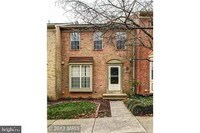 Building Photo - 10241 Green Holly Terrace