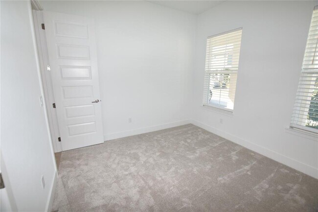 Building Photo - 13069 Sunrise Harvest Dr