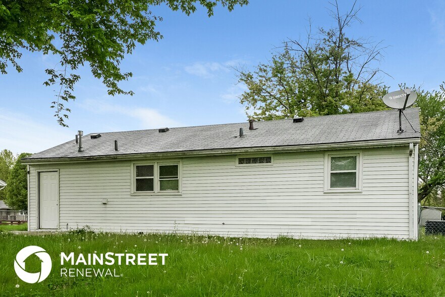 Building Photo - 7300 Betsy Ross Dr