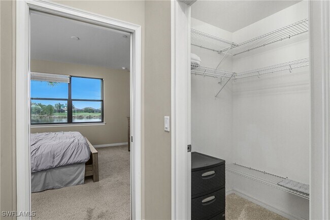 Building Photo - 9373 Pocida Ct