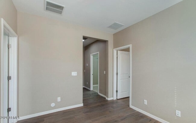 Building Photo - 287 N Jesse St