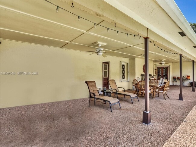 Building Photo - 5310 SW 109th Ave