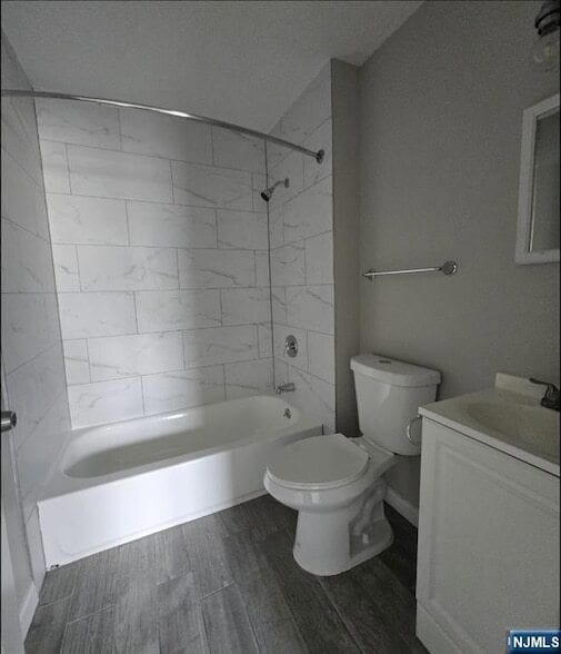 Building Photo - 7-9 Hudson St Unit 1ST