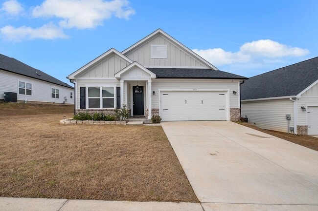 Building Photo - 4354 Bottle Brush Ln