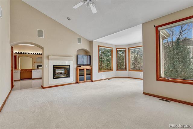 Building Photo - 8406 Green Island Cir