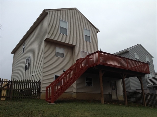 Building Photo - 6804 Trevino Way