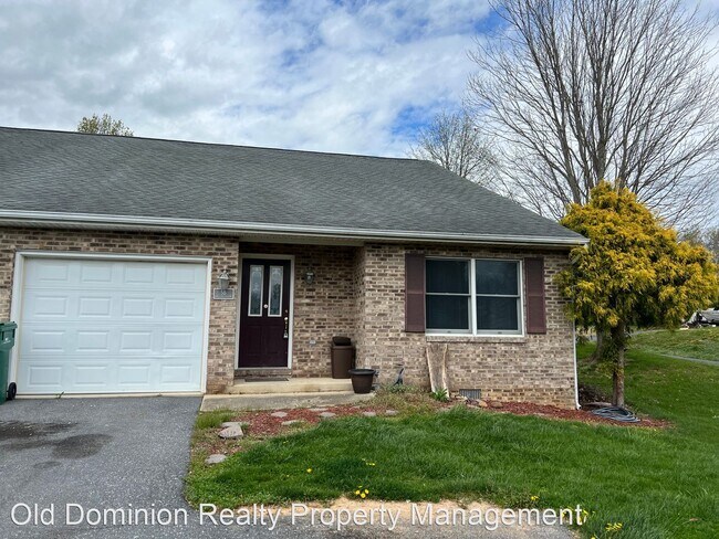 Primary Photo - 2 br, 2 bath House - 5B Angler Landing