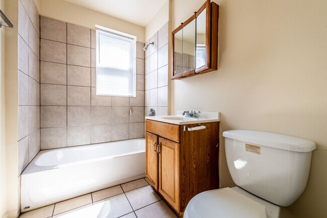 Building Photo - 8001-8003 S Carpenter St