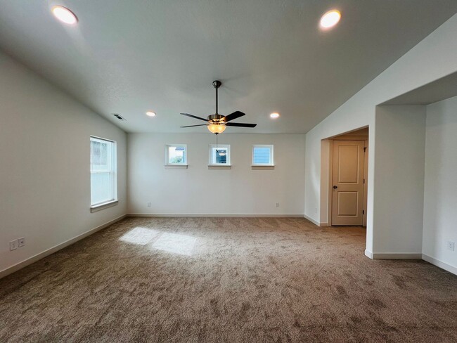 Building Photo - Non-Refundable & Security Deposit Total: $...