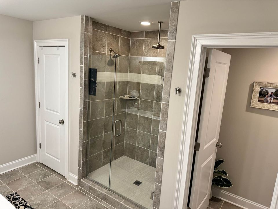 Building Photo - 120 Herman Dr