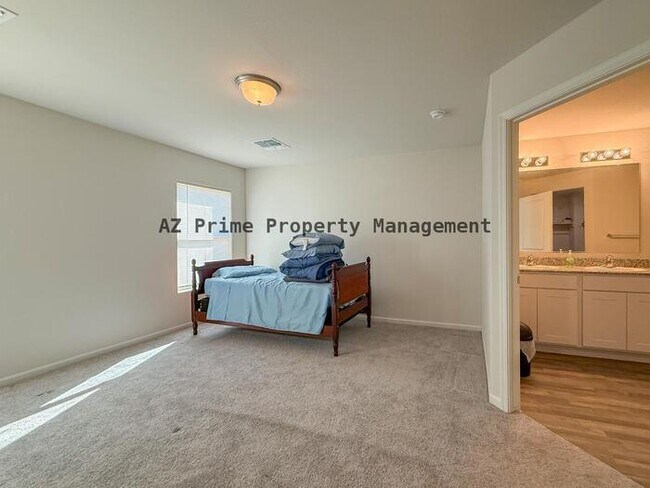 Building Photo - 1209 W Seagoe Ave