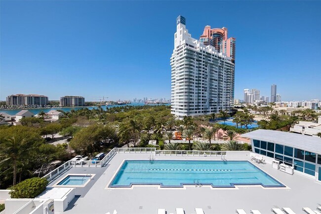 Building Photo - 100 South Pointe Dr