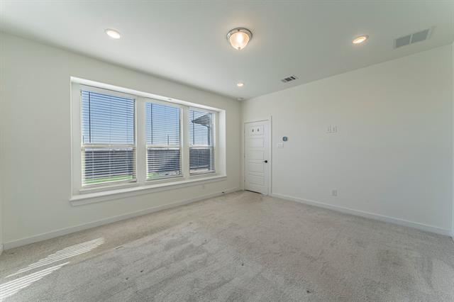 Building Photo - 1110 Stallion Ln