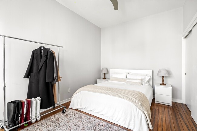 Building Photo - 2202 Whitney St