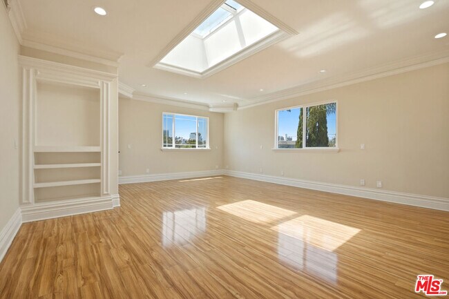Building Photo - 1510 Cardiff Ave