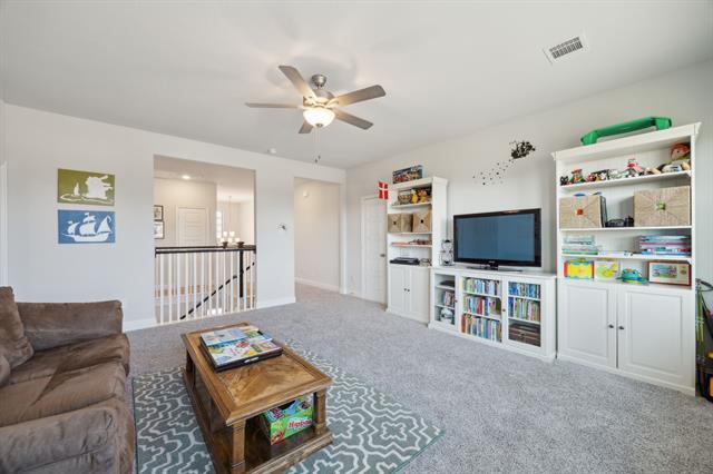 Building Photo - 1124 Macgregor Ln