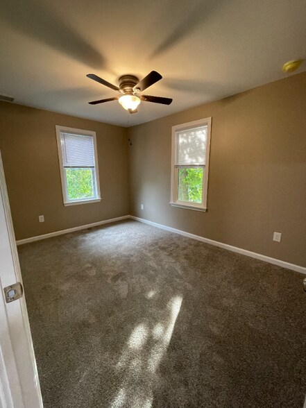 Building Photo - 808 Belmont Ave