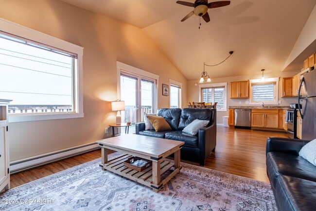 Building Photo - 1254-1256-1256 Water St