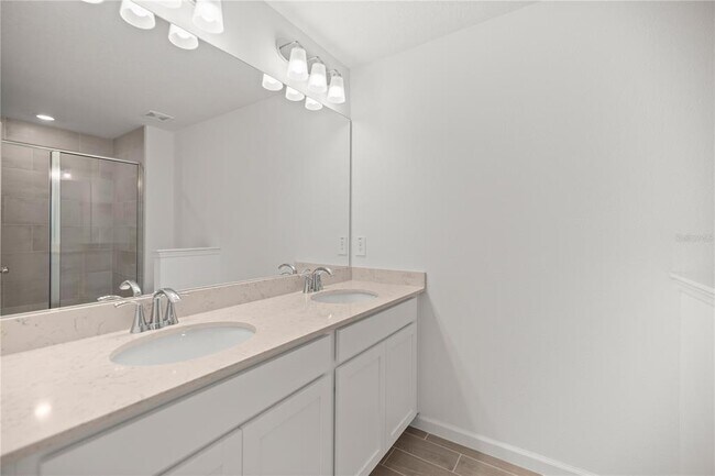 Building Photo - 3438 SE 37th Ct