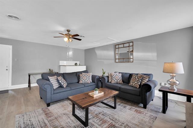 Building Photo - 7617 Texridge Dr