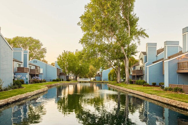 Building Photo - 117 Rock Harbor Ln