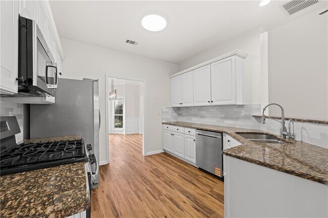 Building Photo - 3736 Castle View Ct