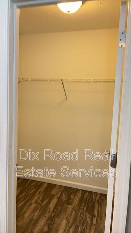 Building Photo - 244 Timber Hill Dr