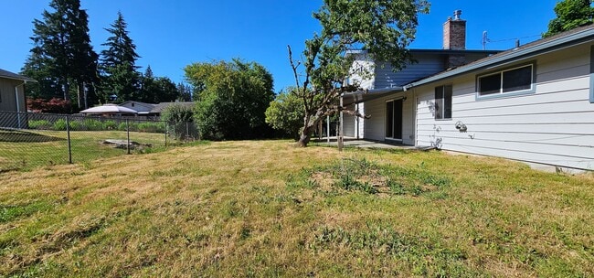 Building Photo - 2264 Jefferson Ave SE