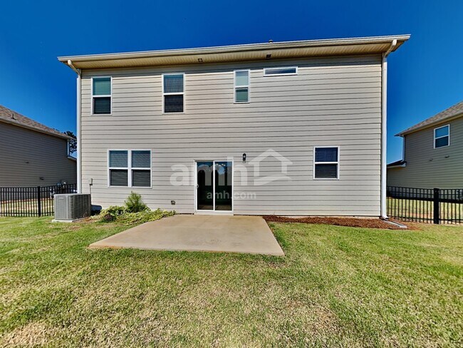 Building Photo - 410 Levon Ct