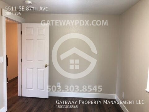 Building Photo - 5511 SE 87th Ave