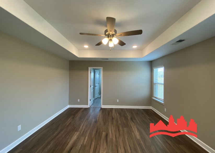 Building Photo - 5493 Stone Arch CV