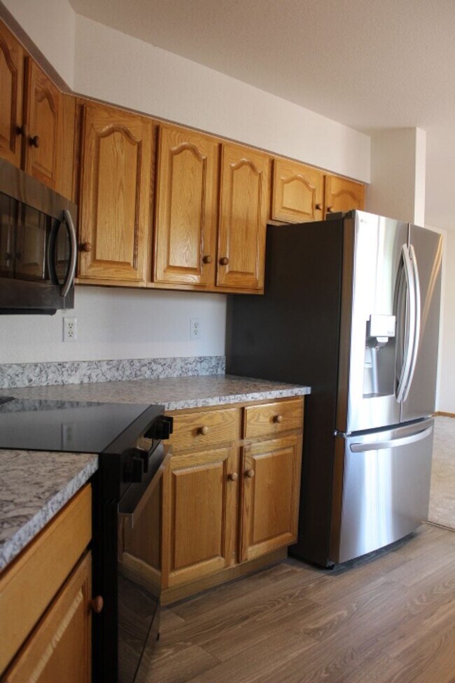 Building Photo - Arvada Home near Standley Lake with 4 BR/4 BA!