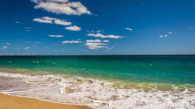 Building Photo - 13154 Faberge Pl