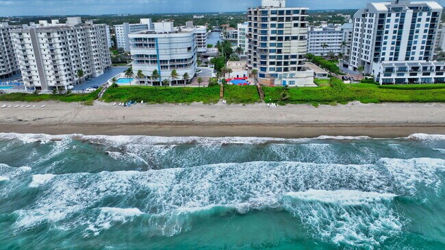 Building Photo - 3212 S Ocean Blvd