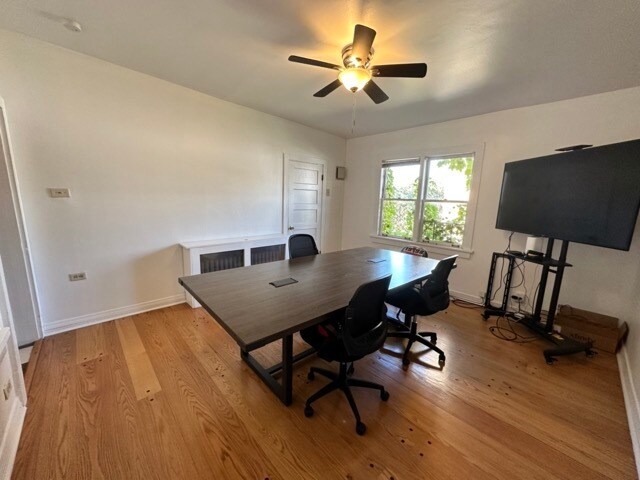 Building Photo - 534 Crescent Blvd