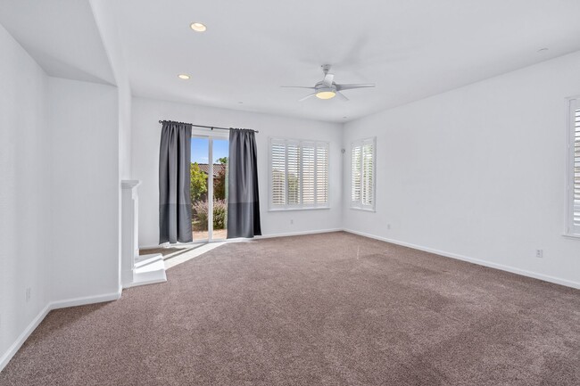 Building Photo - Spacious 3-Bed, 2-Bath Single Level Home