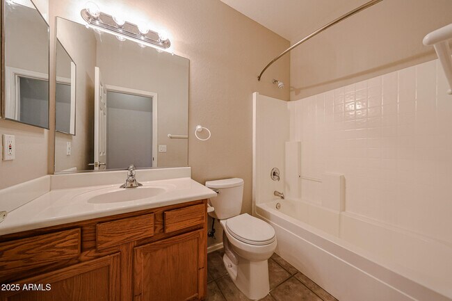 Building Photo - 42914 N Challenger Trail