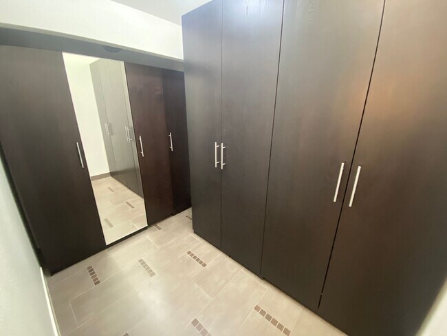Building Photo - Great Home in the Highlands 360
