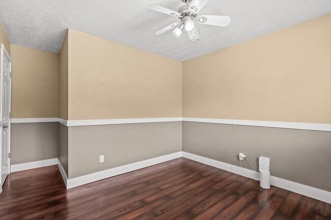Building Photo - 7393 SW Bayberry Dr