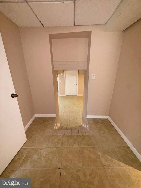 Building Photo - 7104 Adelphi Rd