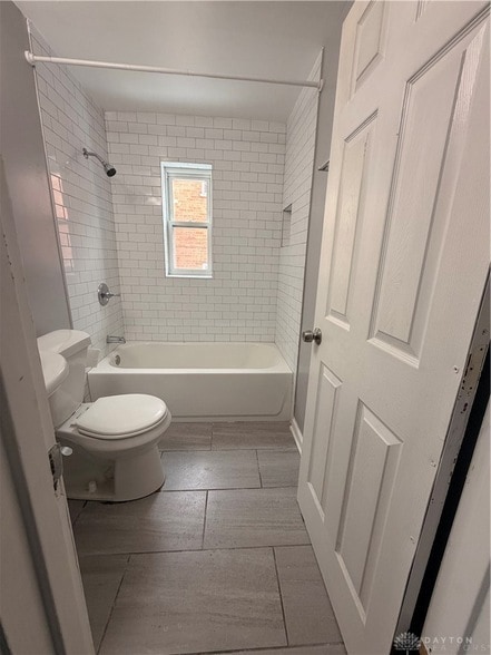 Building Photo - 5401 Newfield Ave