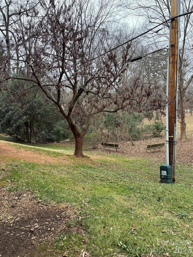 Building Photo - 1306 Kenilworth Ave