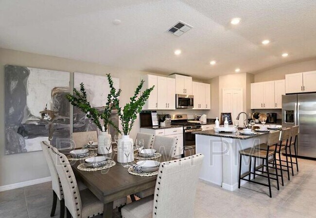 Building Photo - 6557 Bar S Bar Trl