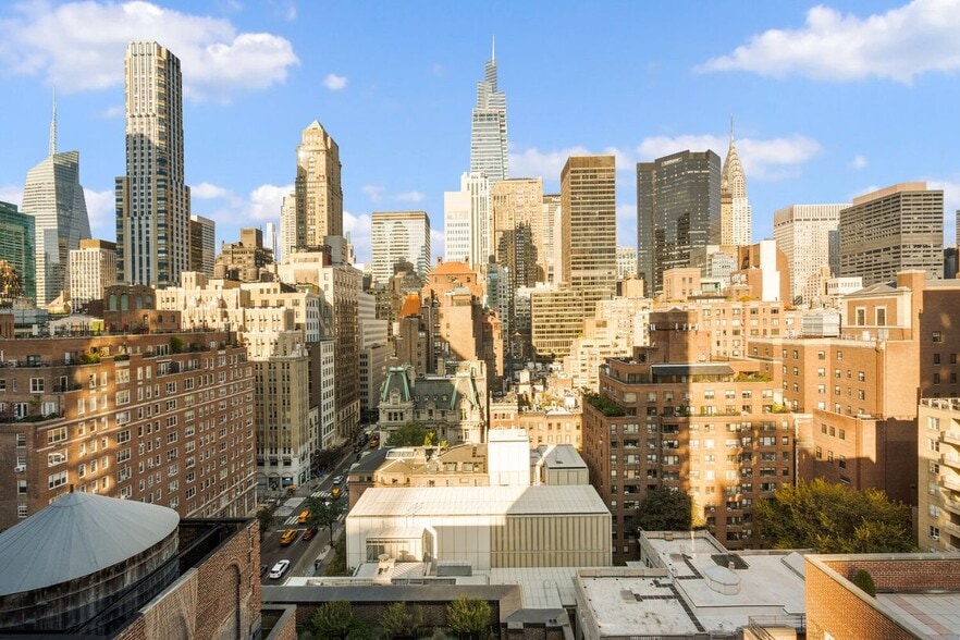 Building Photo - 211 Madison Ave