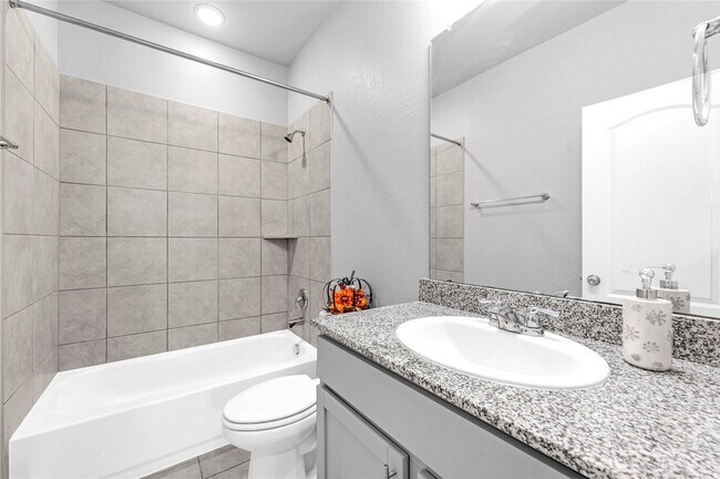 Building Photo - 31642 Heguy Pass