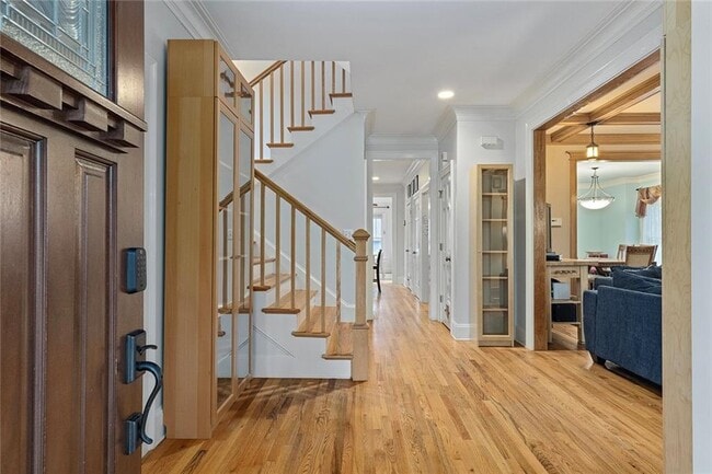 Building Photo - 120 Park Pl